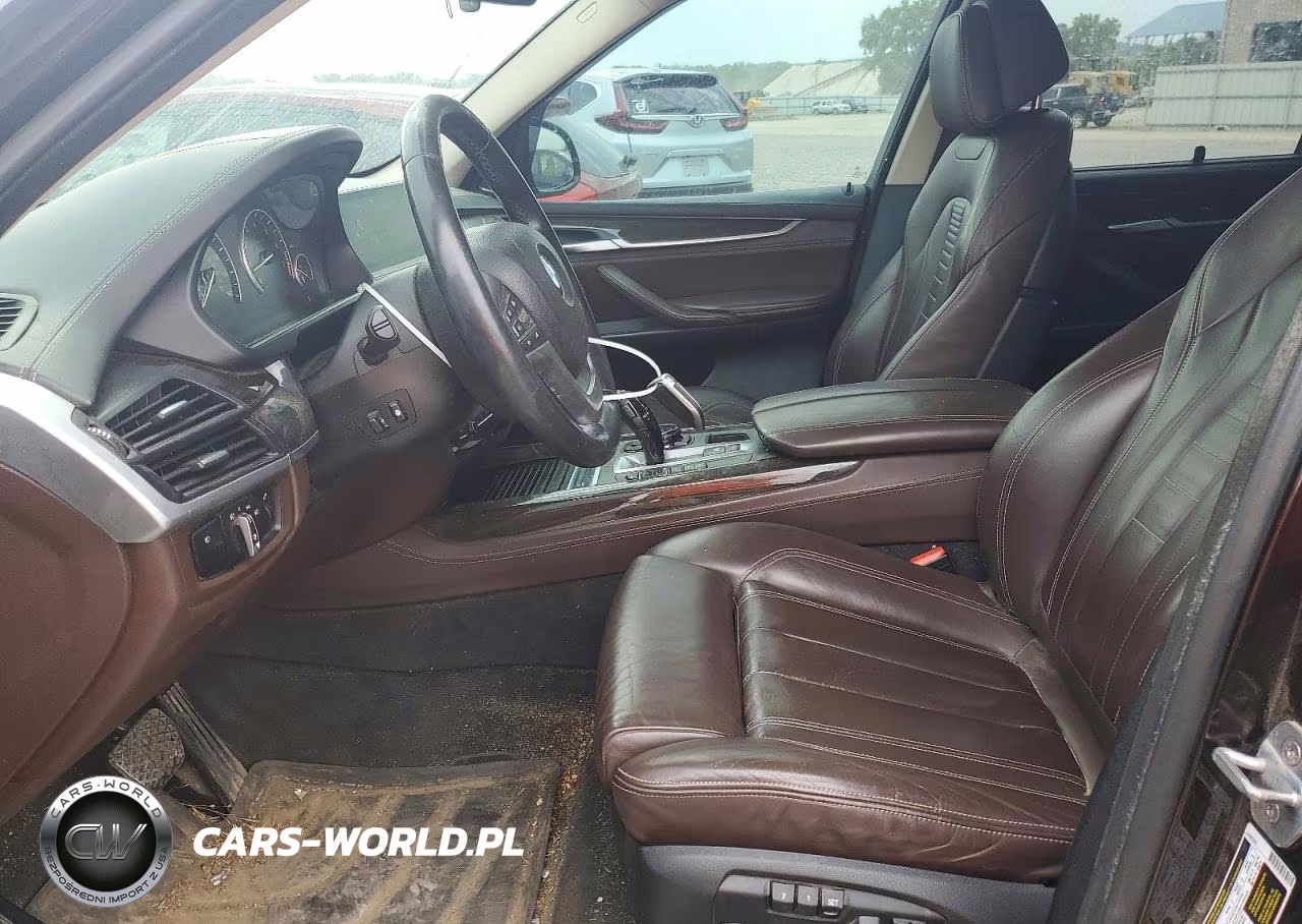 2016 BMW X5 xDrive50I VIN:5UXKR6C52G0J80132 - 7