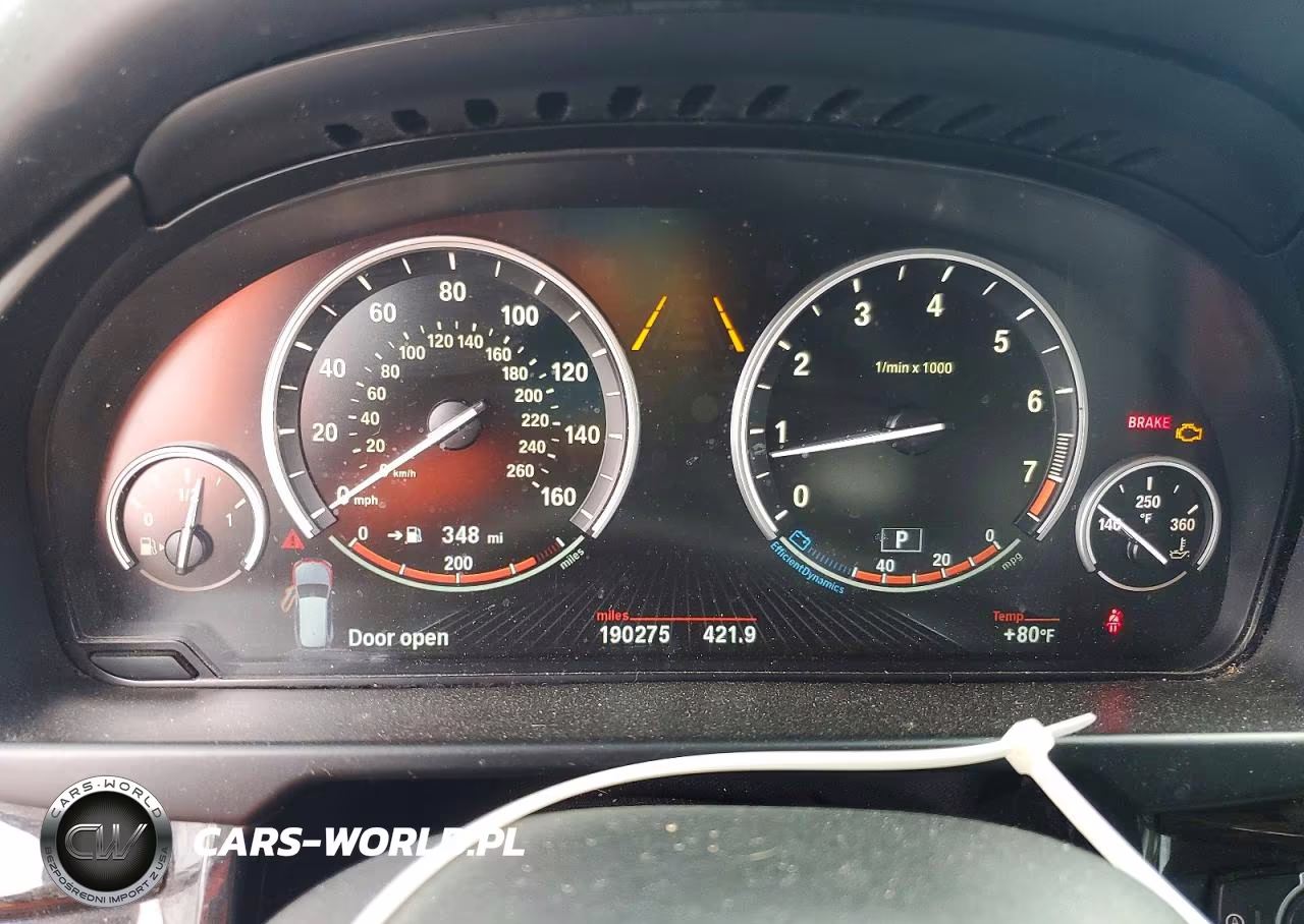 2016 BMW X5 xDrive50I VIN:5UXKR6C52G0J80132 - 9