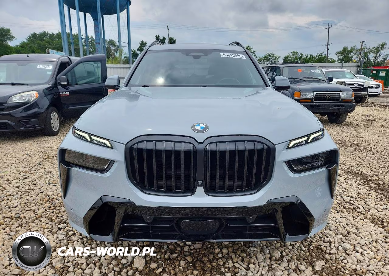 2025 BMW X7 xDrive40I VIN:5UX23EM00S9X27367 - 5