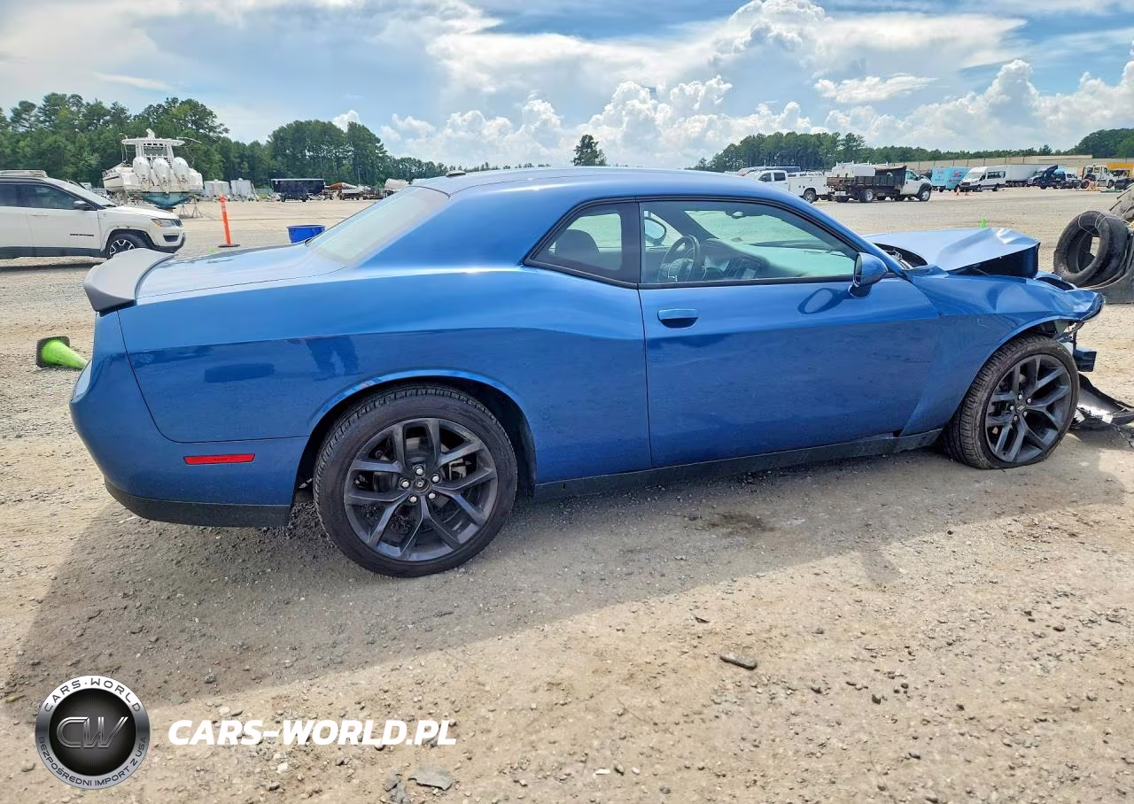 2022 Dodge Challenger Sxt VIN:2C3CDZAG5NH143695 - 3