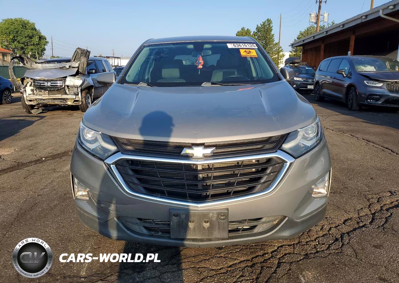 2018 Chevrolet Equinox Lt VIN:3GNAXJEV8JL116004 - 5