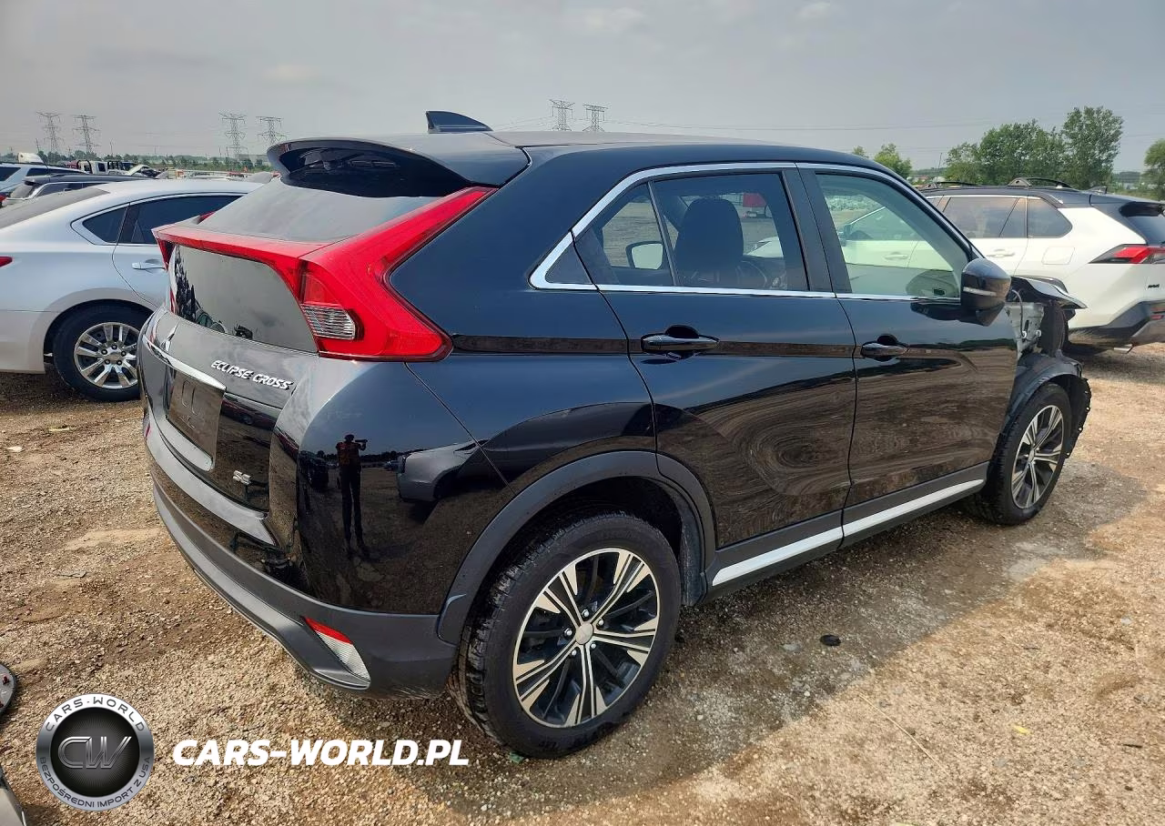 2018 Mitsubishi Eclipse Cross Se VIN:JA4AT5AA4JZ046633 - 3
