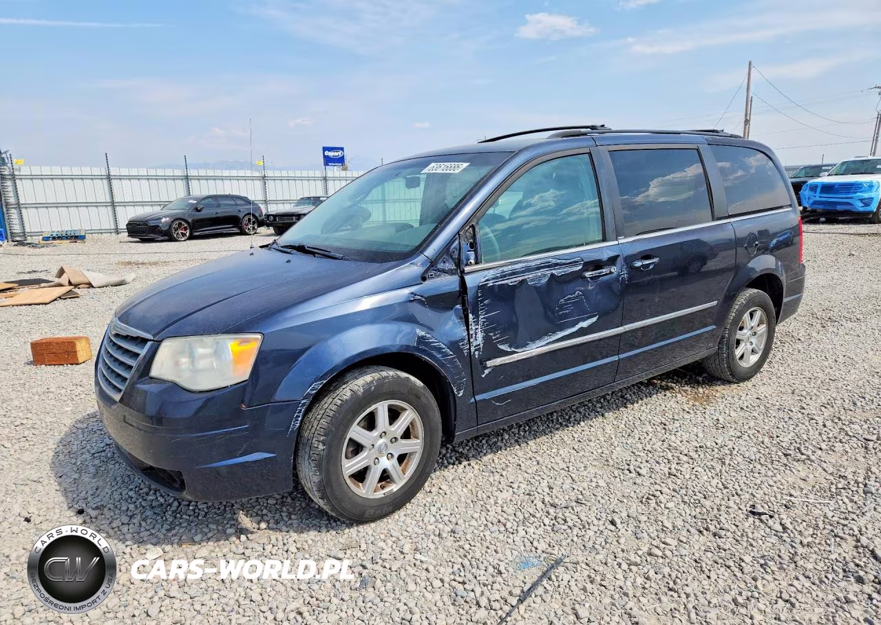 2009 Chrysler Town & Country Touring