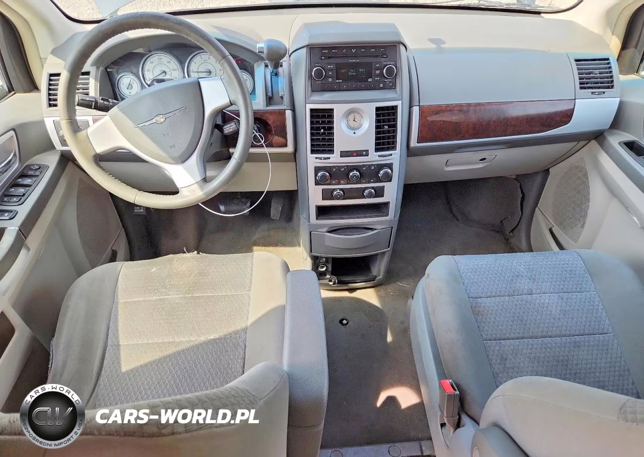 2009 Chrysler Town & Country Touring VIN:2A8HR54139R663969 - 8