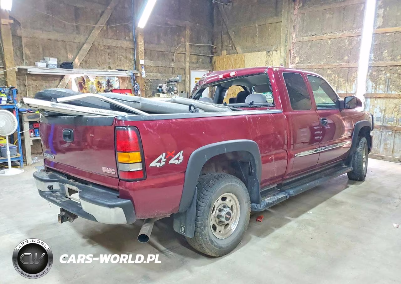 2005 GMC Sierra K2500 Heavy Duty VIN:1GTHK29295E295154 - 3