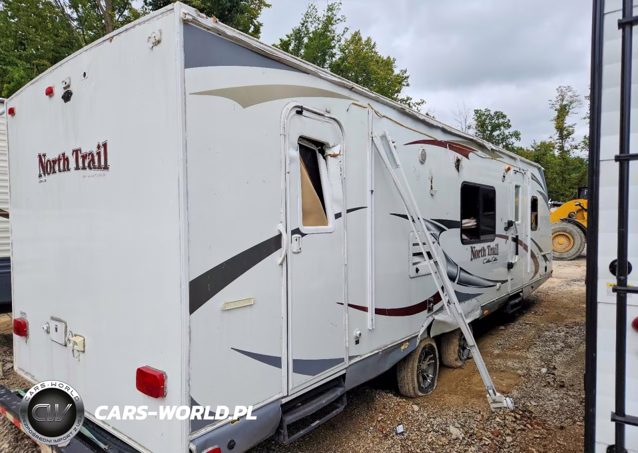 2012 Heartland North Trail Camper VIN:5SFNB3122DE249665 - 9
