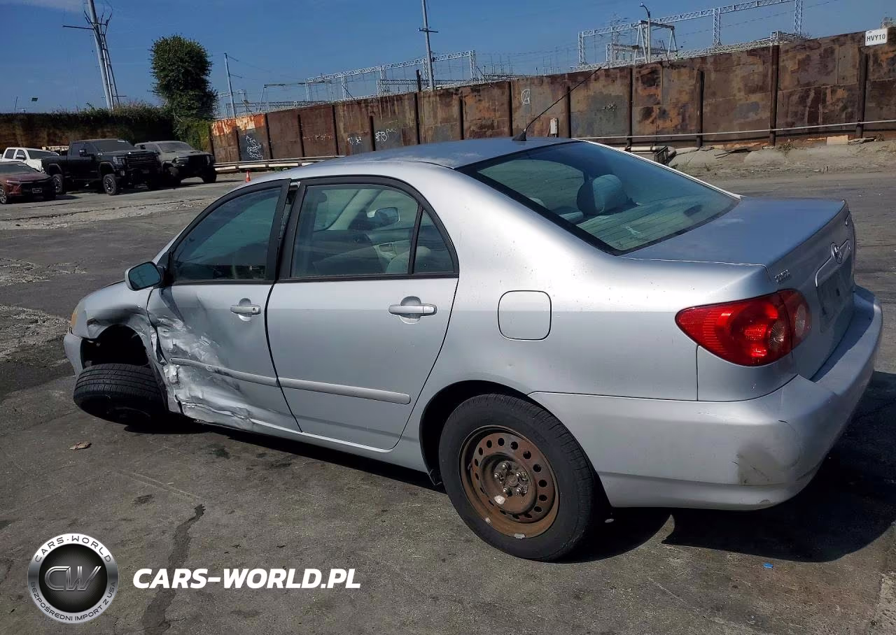 2005 Toyota Corolla Le VIN:1NXBR32E85Z558957 - 2
