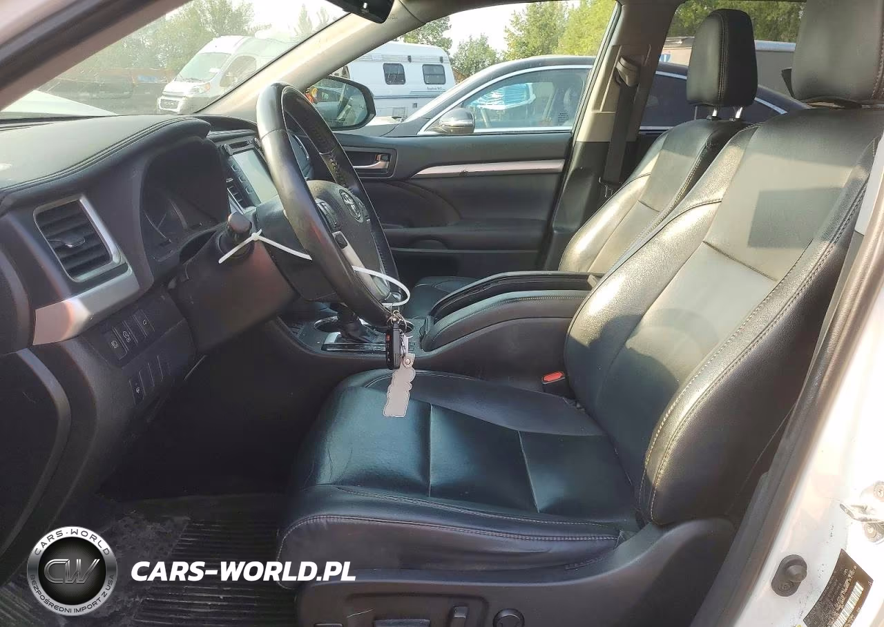 2019 Toyota Highlander Xle VIN:5TDJZRFH0KS574206 - 7