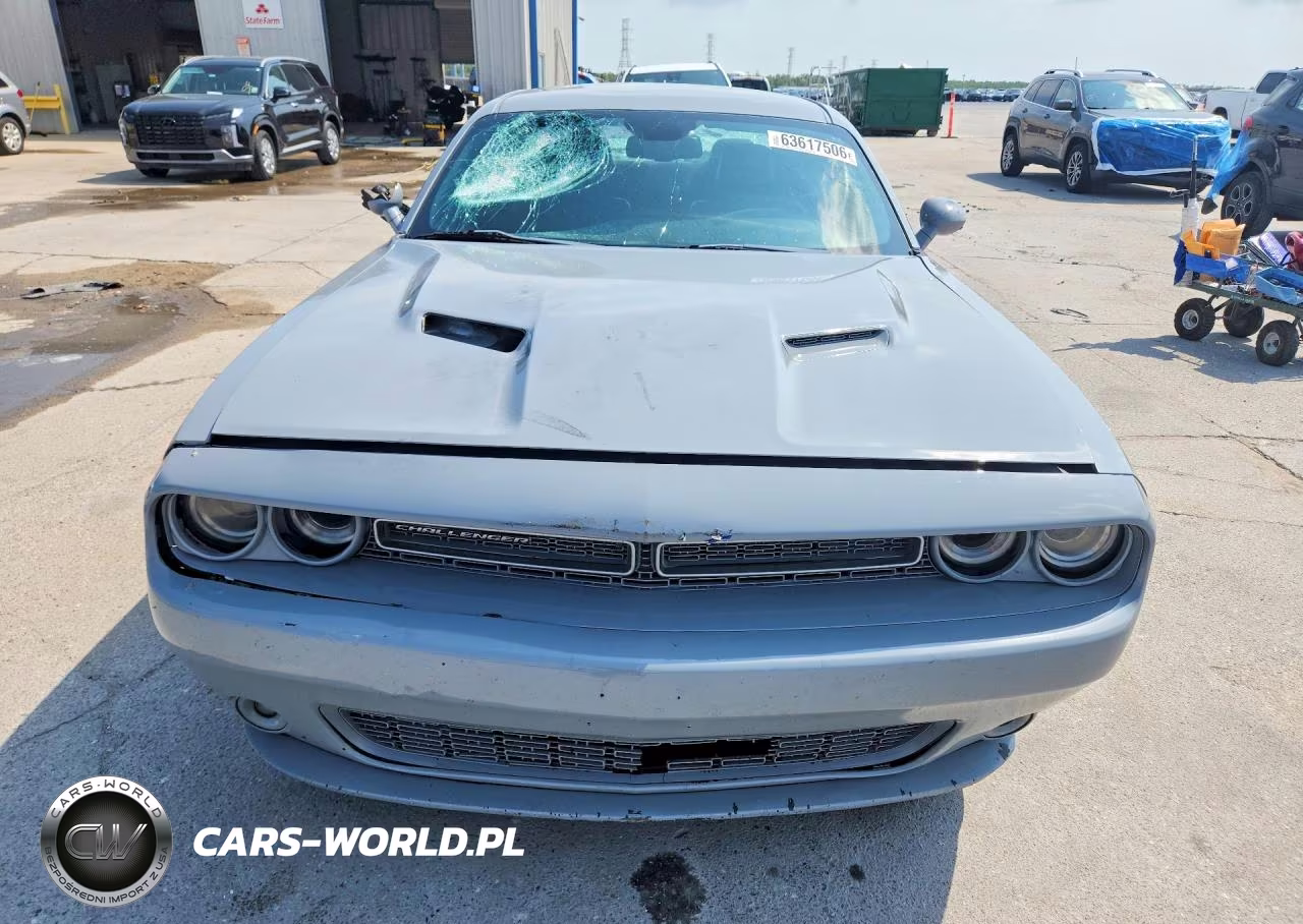 2015 Dodge Challenger Sxt Plus VIN:2C3CDZBG7FH913346 - 5