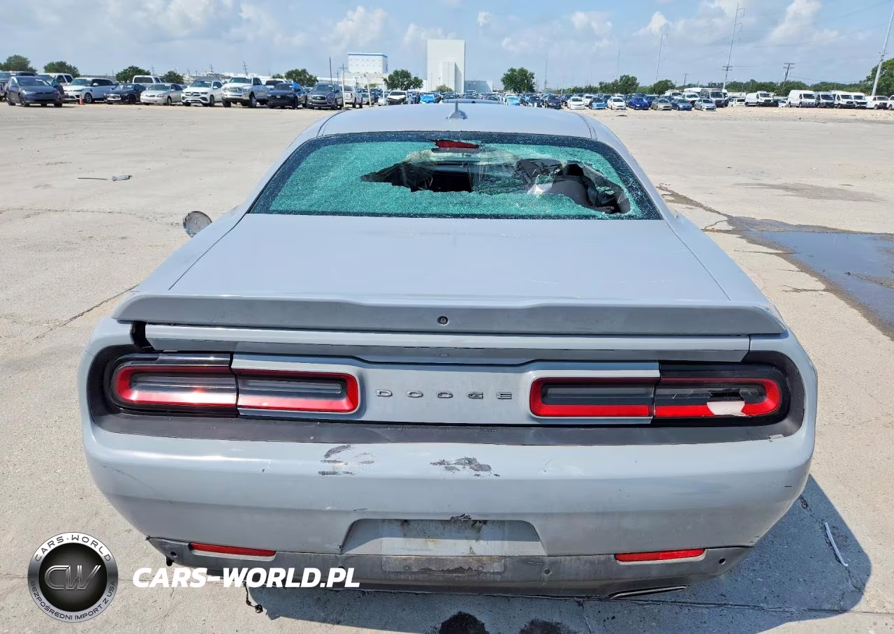 2015 Dodge Challenger Sxt Plus VIN:2C3CDZBG7FH913346 - 6