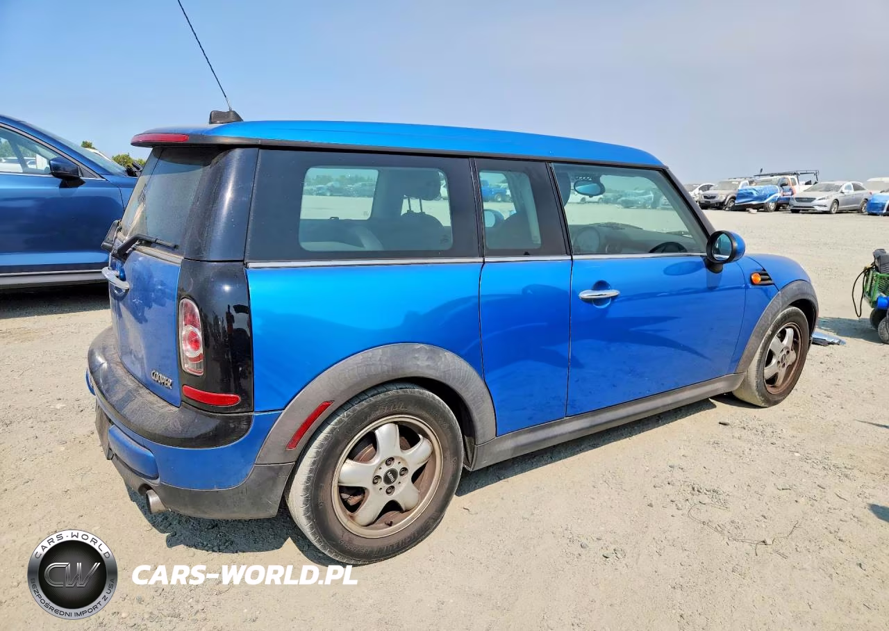 2011 Mini Cooper Clubman VIN:WMWZF3C5XBT267515 - 3