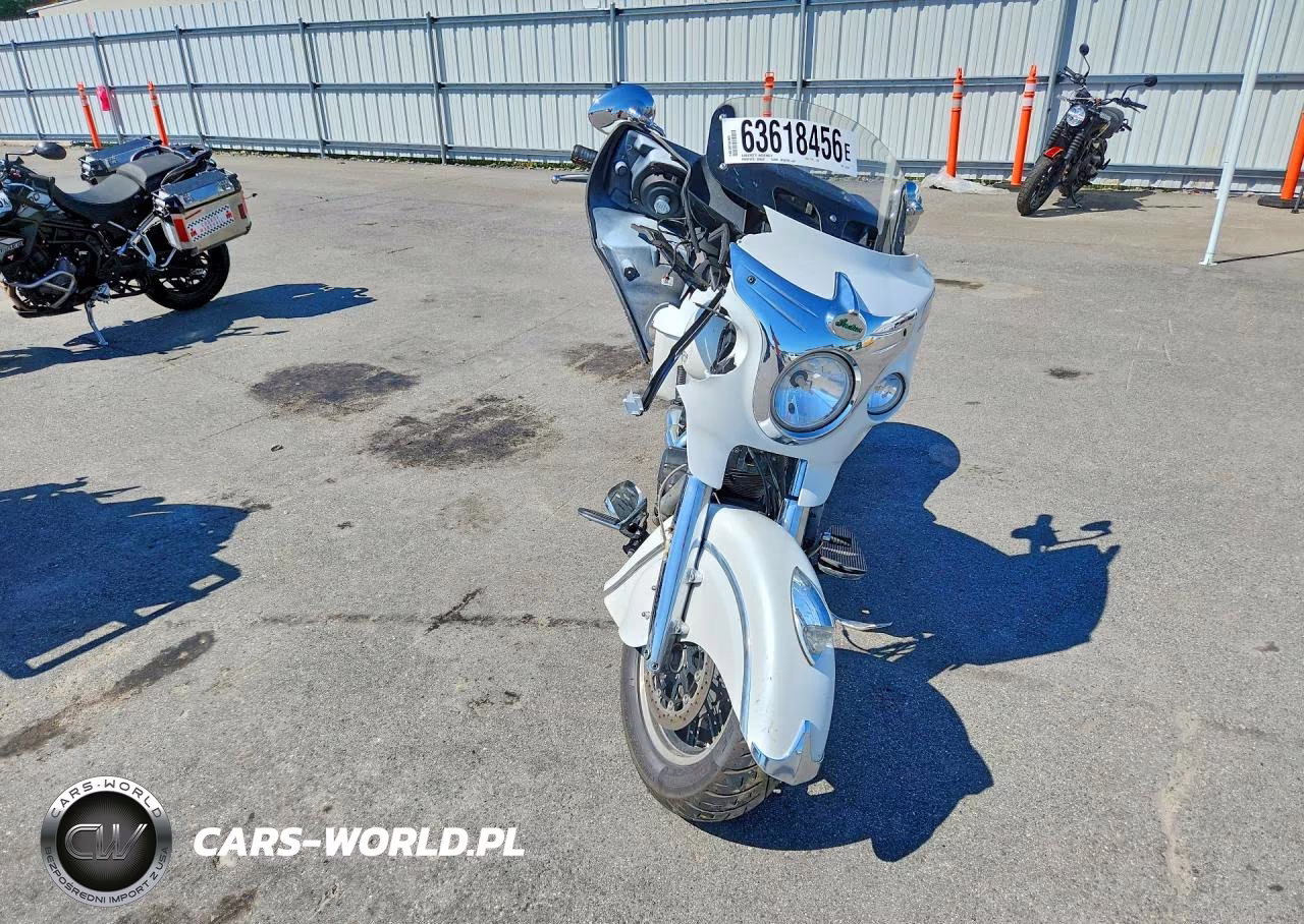 2017 Indian Chieftain VIN:56KTCAAA8H3355522 - 2