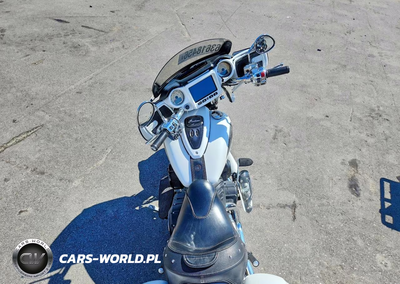 2017 Indian Chieftain VIN:56KTCAAA8H3355522 - 6