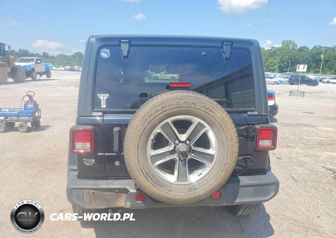 2020 Jeep Wrangler Unlimited Sahara VIN:1C4HJXEN2LW161237 - 6
