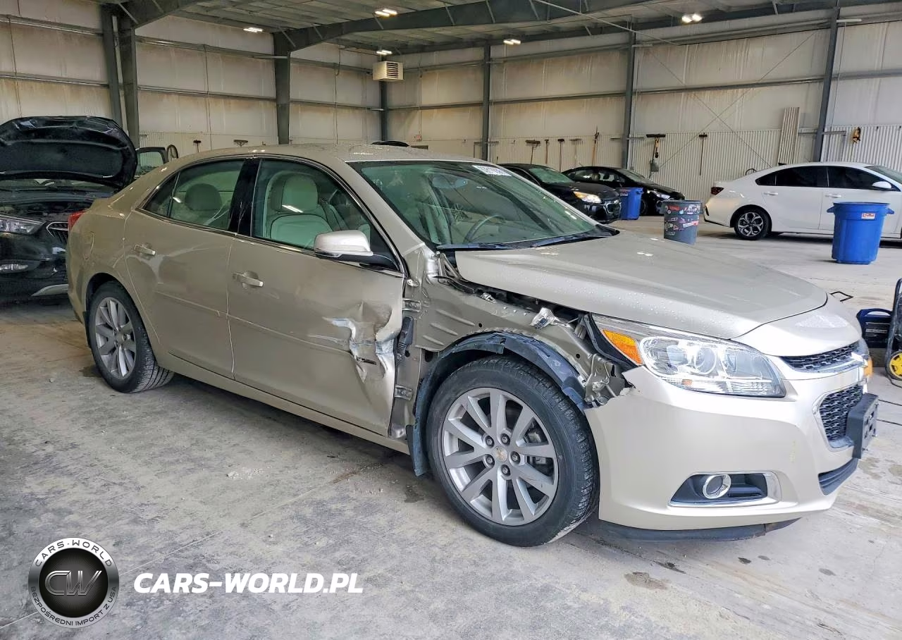 2015 Chevrolet Malibu 2Lt VIN:1G11D5SL6FF347831 - 4