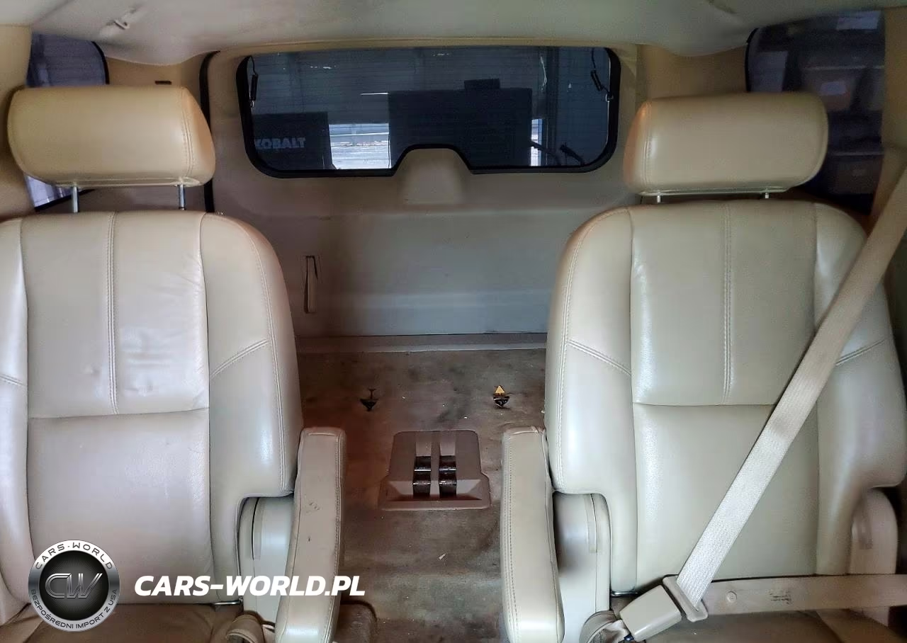 2007 GMC Yukon VIN:1GKFK13057R127035 - 10