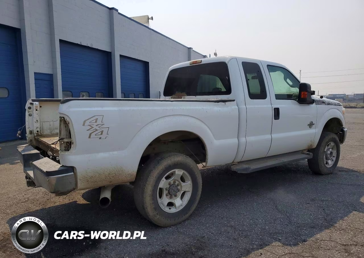2014 Ford F250 Super Duty VIN:1FT7X2BT3EEB35576 - 3