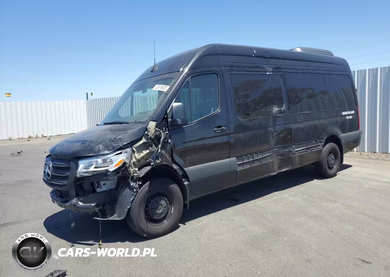 2024 Mercedes-Benz Sprinter 2500