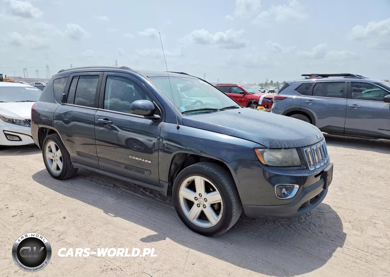 2014 Jeep Compass Latitude VIN:1C4NJCEA1ED831187 - 5