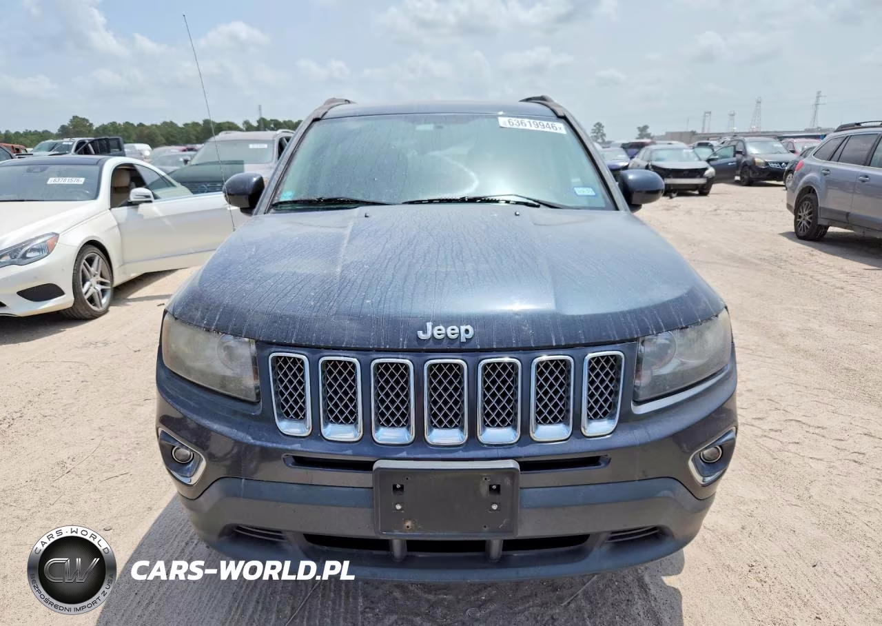 2014 Jeep Compass Latitude VIN:1C4NJCEA1ED831187 - 6
