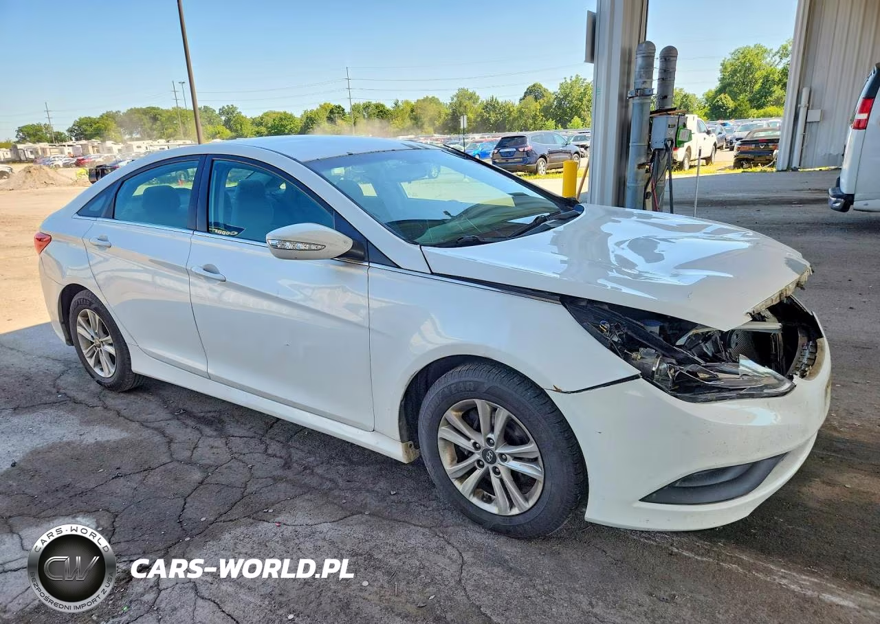2014 Hyundai Sonata Gls VIN:5NPEB4AC0EH903937 - 4