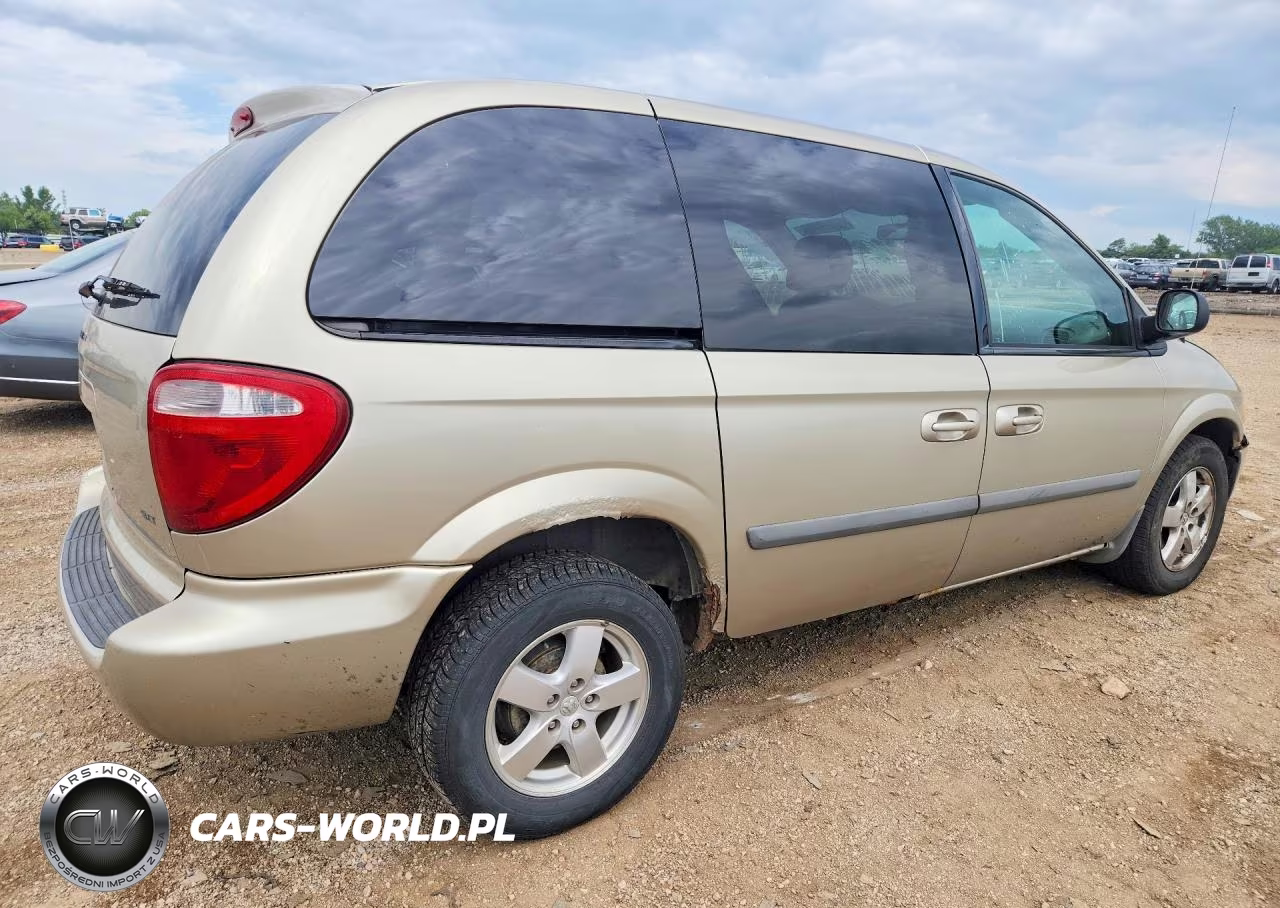 2007 Dodge Caravan Sxt VIN:1D4GP45RX7B182705 - 3