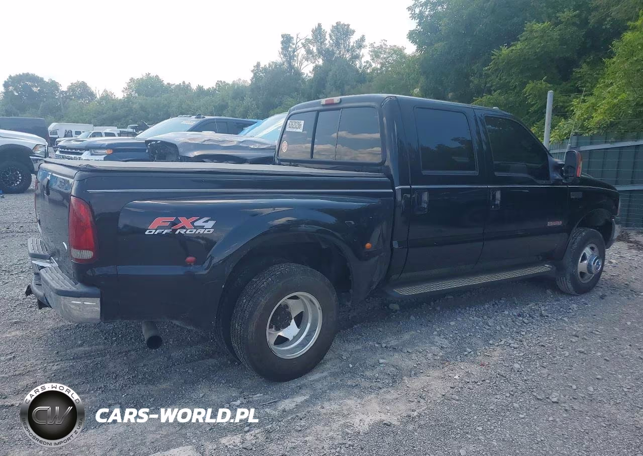 2004 Ford F350 Super Duty VIN:1FTWW33P84EC58651 - 3