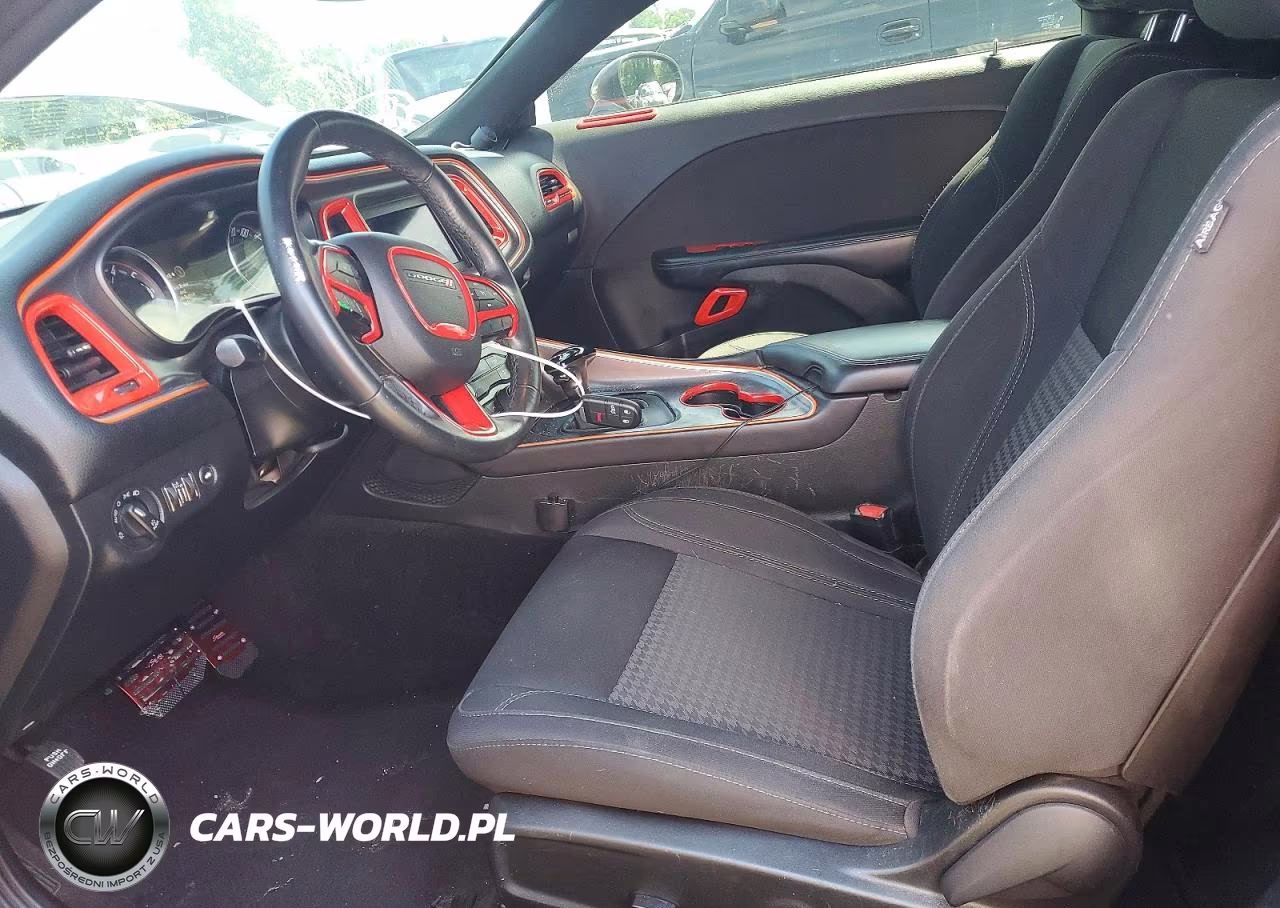2019 Dodge Challenger Sxt VIN:2C3CDZAG2KH561594 - 7