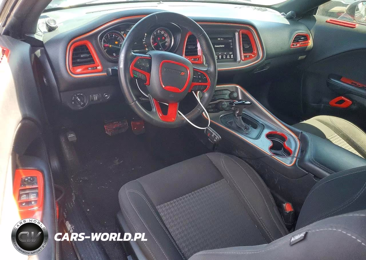 2019 Dodge Challenger Sxt VIN:2C3CDZAG2KH561594 - 8