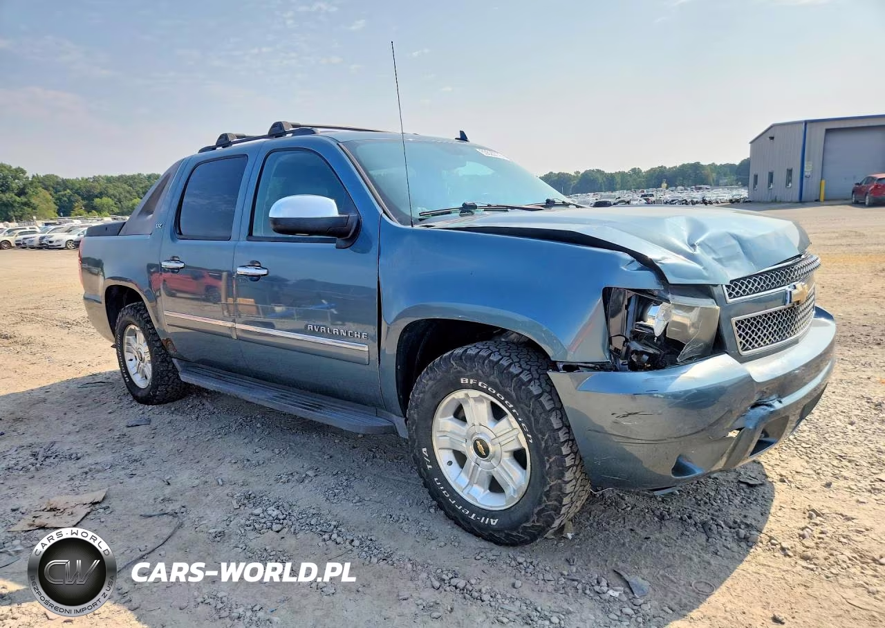2010 Chevrolet Avalanche Ltz VIN:3GNVKGE03AG118923 - 4