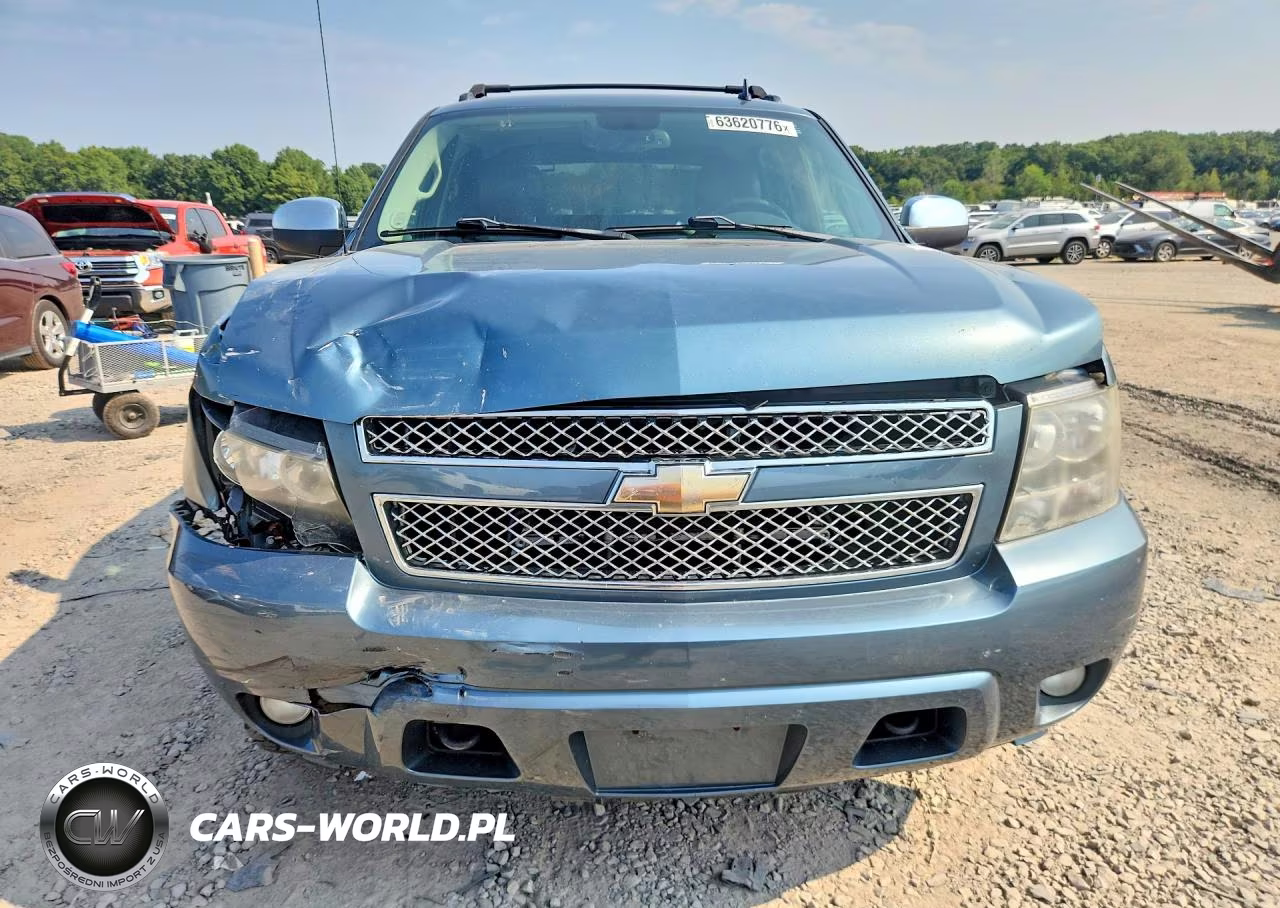 2010 Chevrolet Avalanche Ltz VIN:3GNVKGE03AG118923 - 5