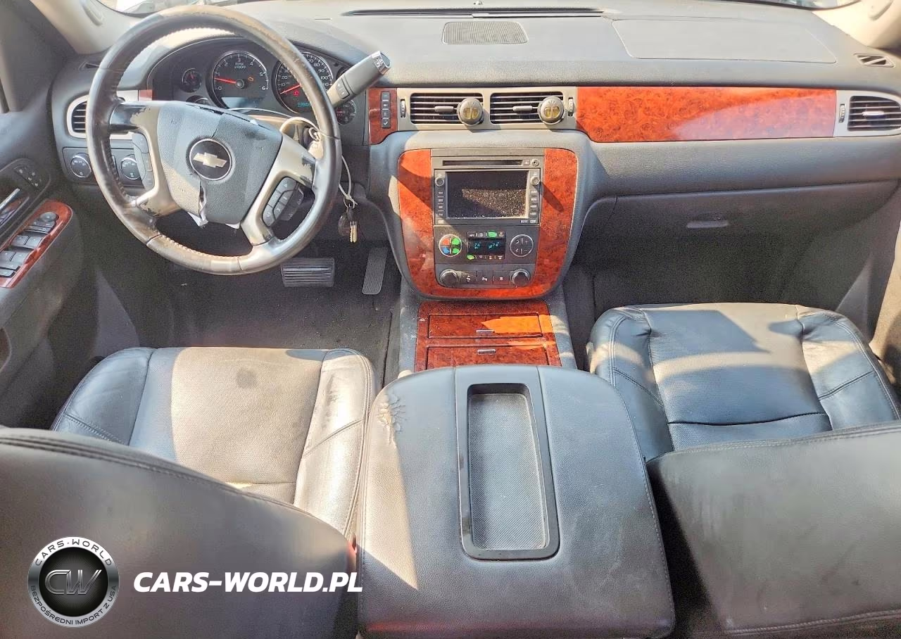 2010 Chevrolet Avalanche Ltz VIN:3GNVKGE03AG118923 - 8