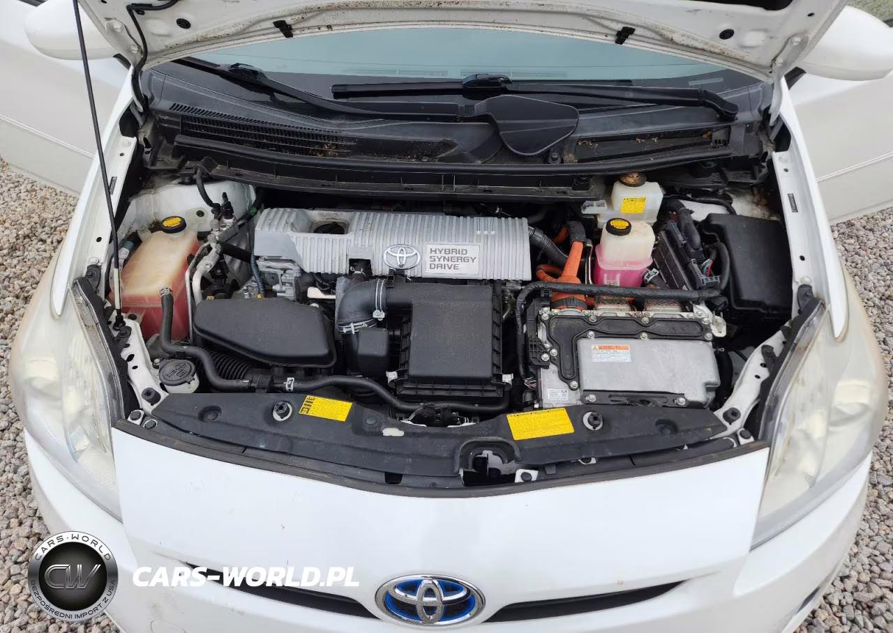 2011 Toyota Prius Two VIN:JTDKN3DUXB5367132 - 11