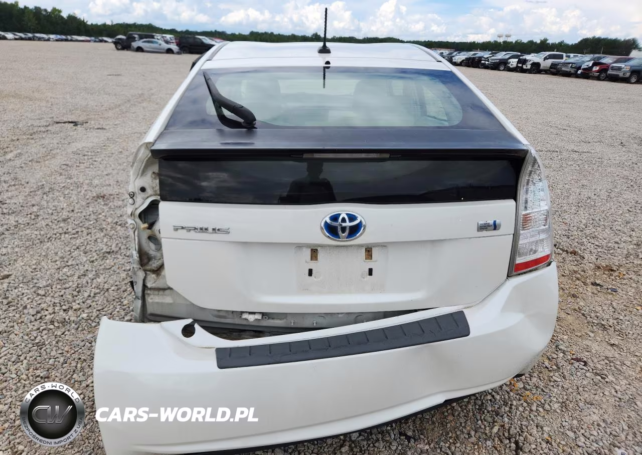 2011 Toyota Prius Two VIN:JTDKN3DUXB5367132 - 6