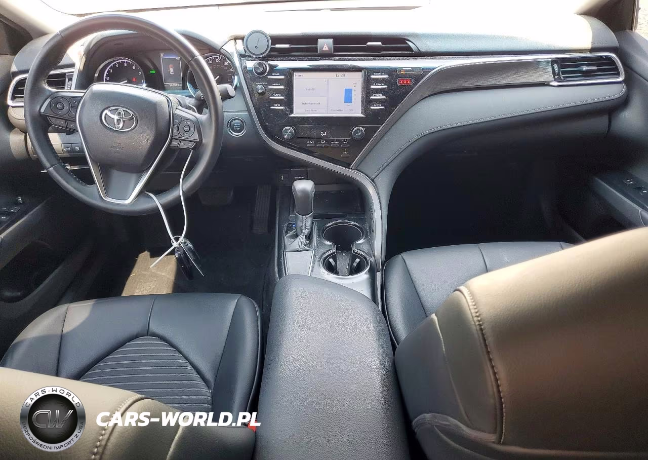 2018 Toyota Camry Se VIN:4T1B11HK2JU667076 - 8