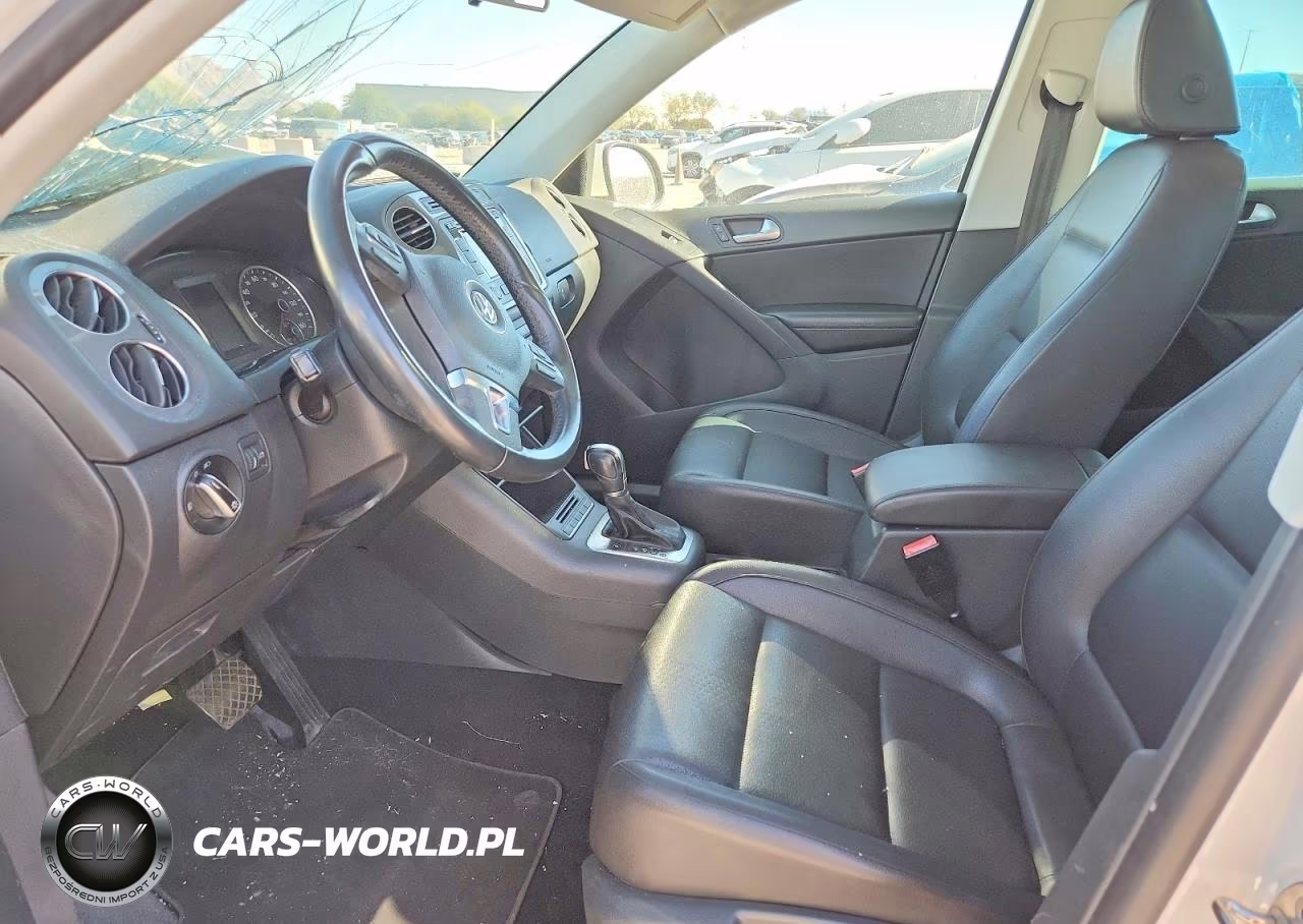 2013 Volkswagen Tiguan S VIN:WVGAV3AX4DW601221 - 7