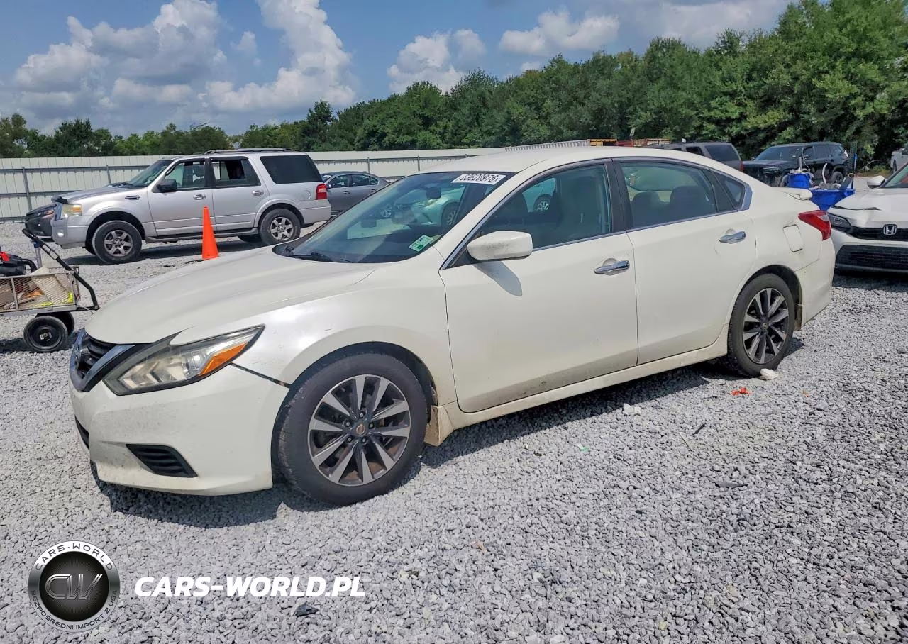 2017 Nissan Altima 2.5 S – zdjęcie 1 z 12