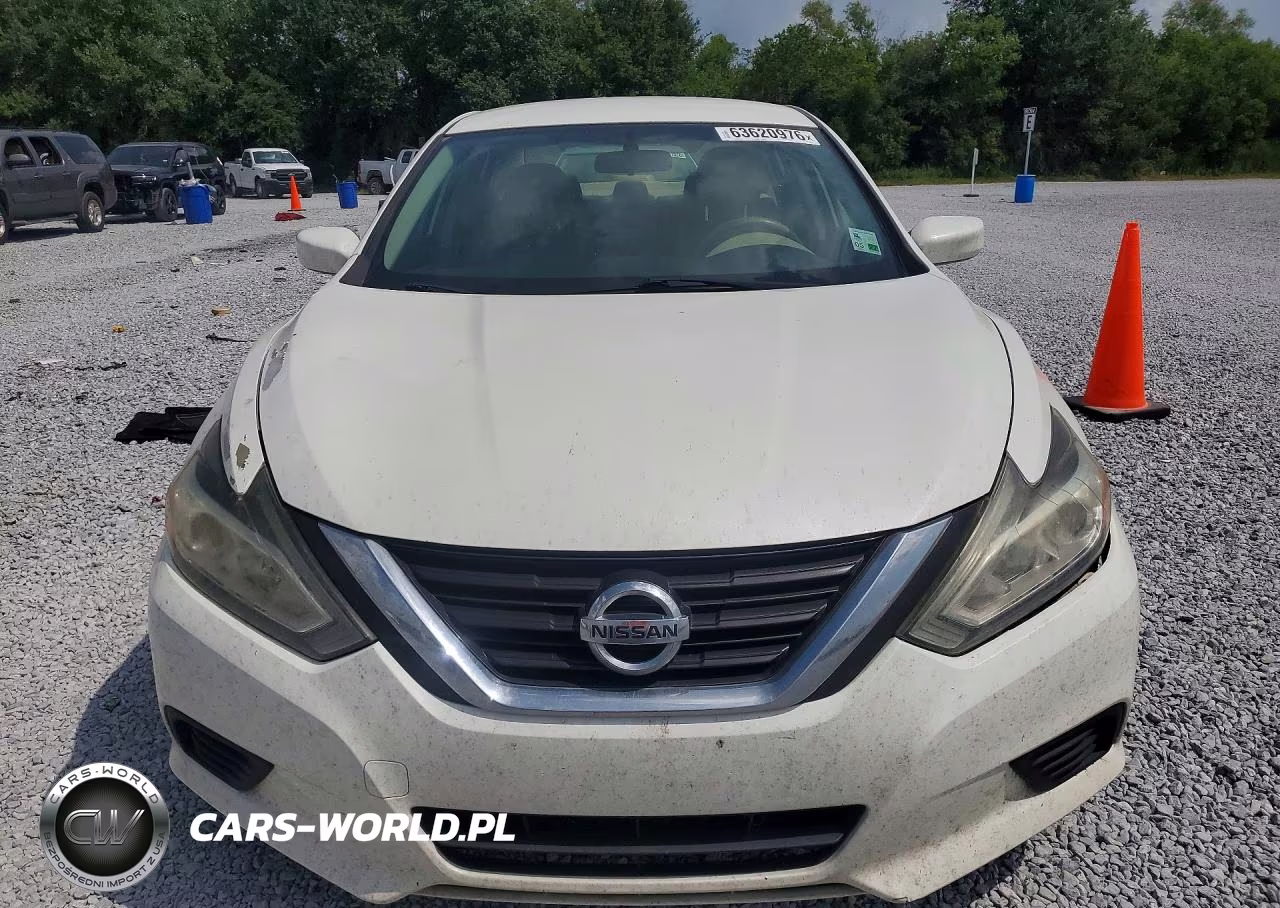 2017 Nissan Altima 2.5 S VIN:1N4AL3AP1HN306976 - 5