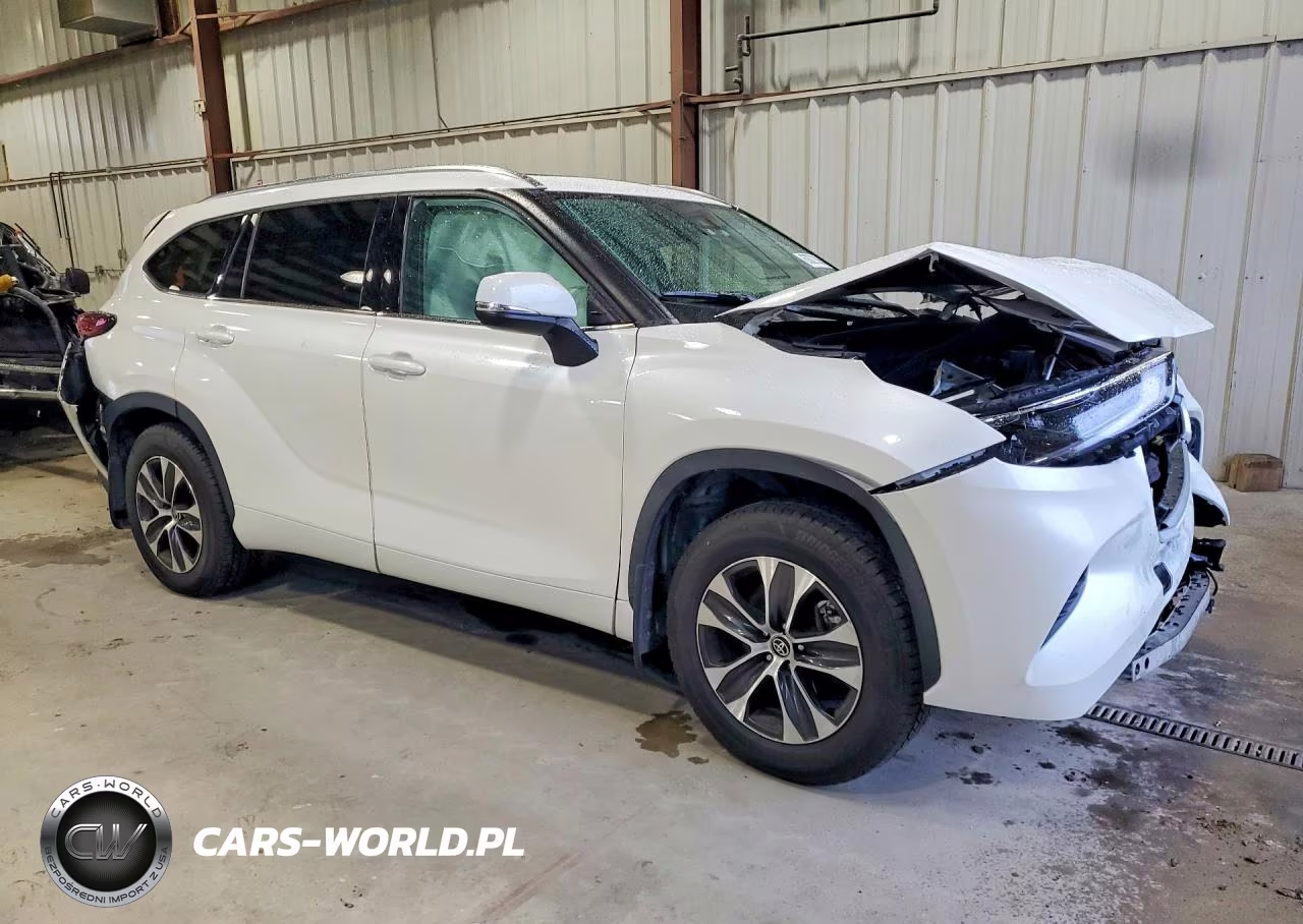 2021 Toyota Highlander Xle VIN:5TDGZRBH2MS094042 - 4