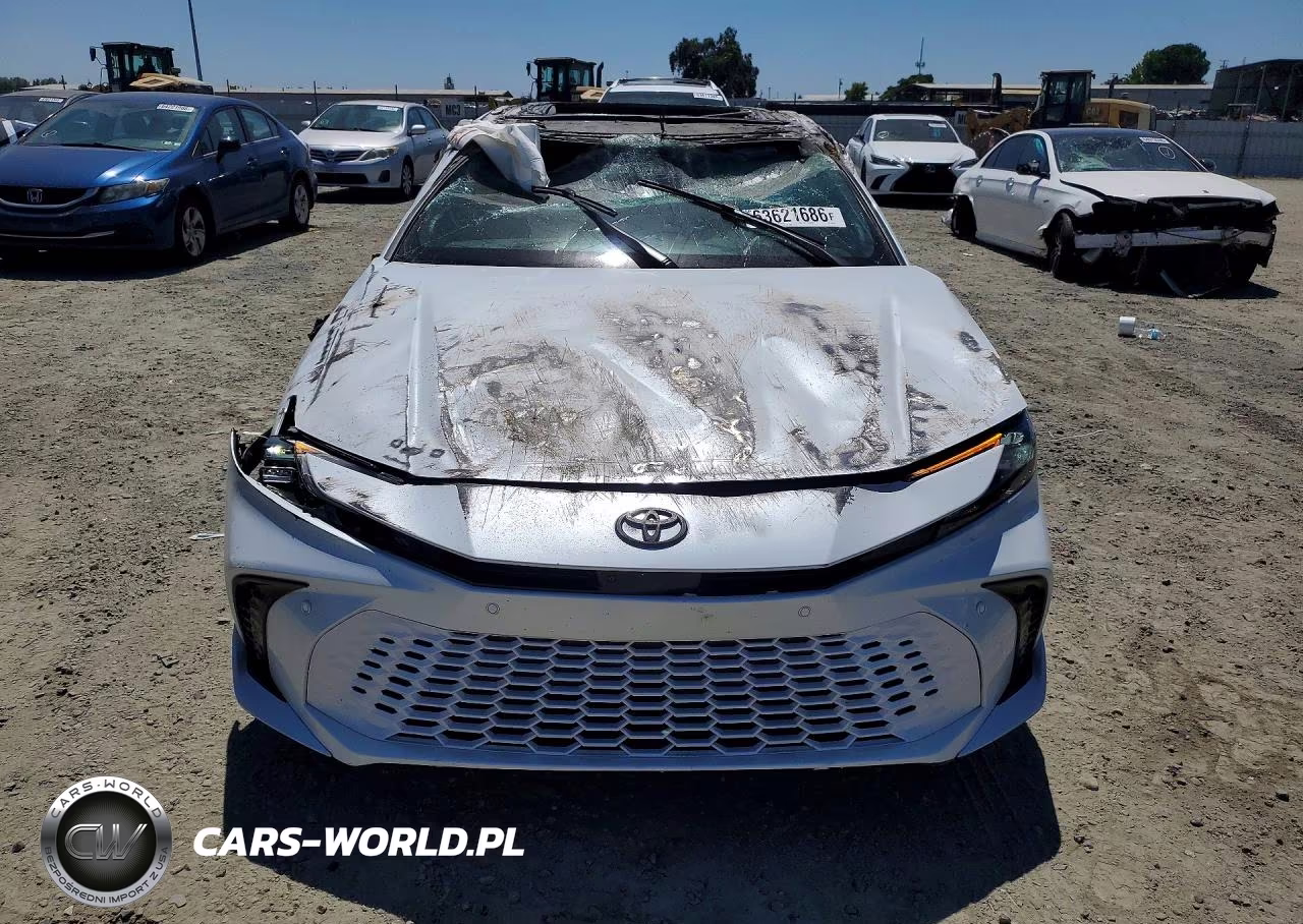 2025 Toyota Camry Xse VIN:4T1DAACK1SU608814 - 5