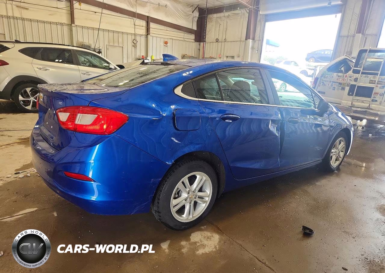 2016 Chevrolet Cruze Lt VIN:1G1BE5SM0G7318475 - 3