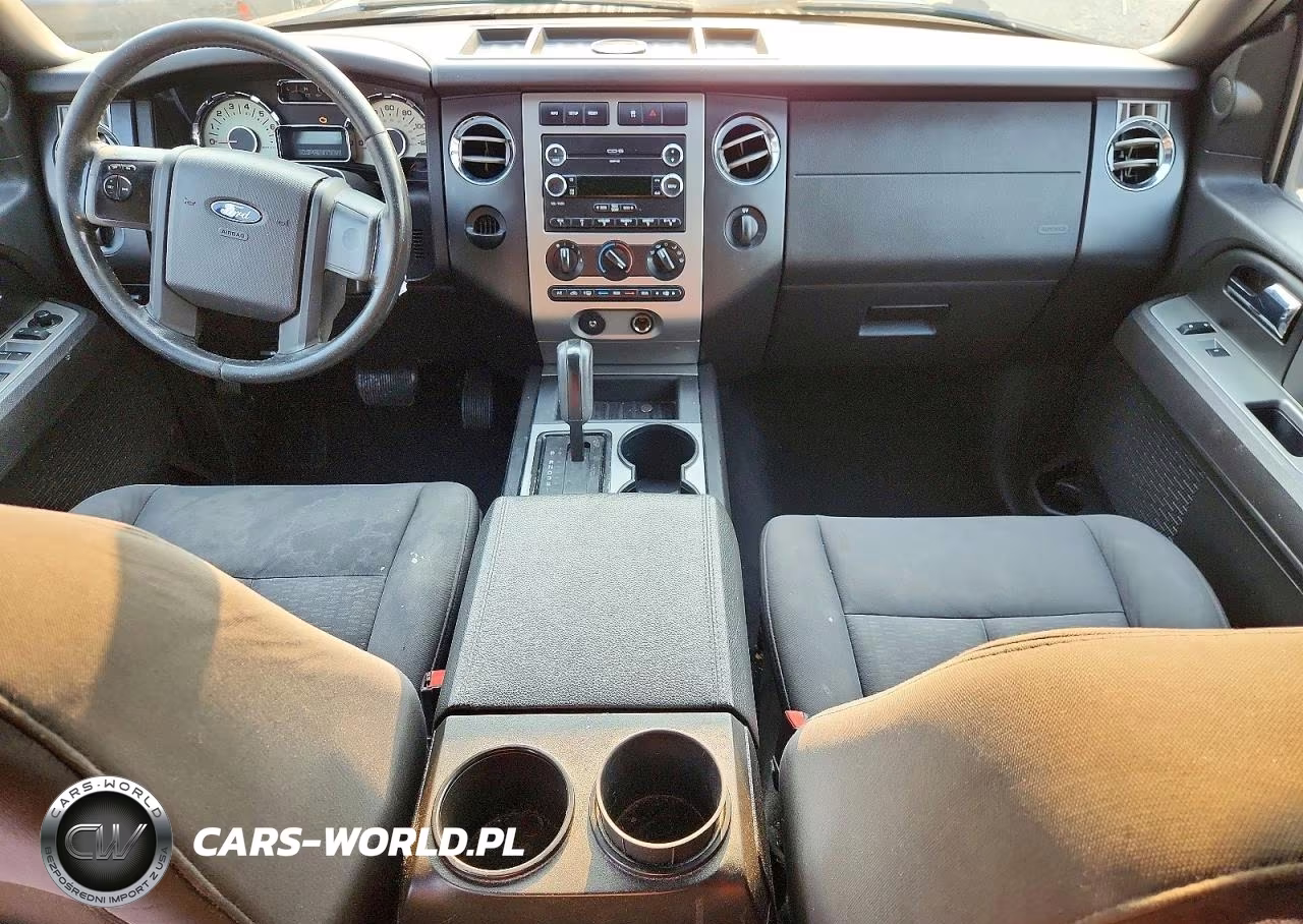 2008 Ford Expedition Xlt VIN:1FMFU155X8LA70006 - 8