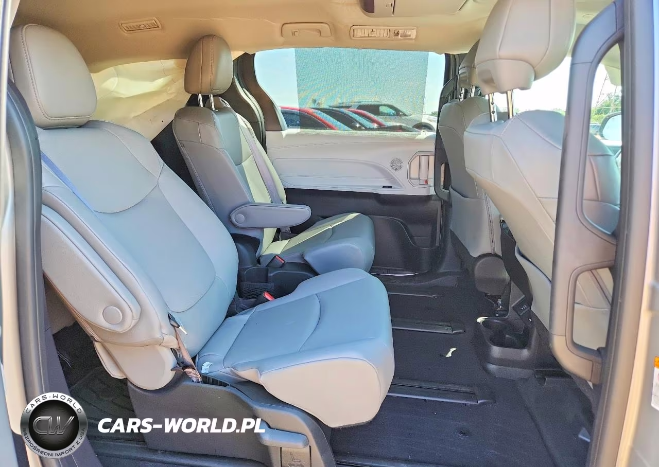 2025 Toyota Sienna Xle 7-Passenger VIN:5TDJSKFC4SS160295 - 11