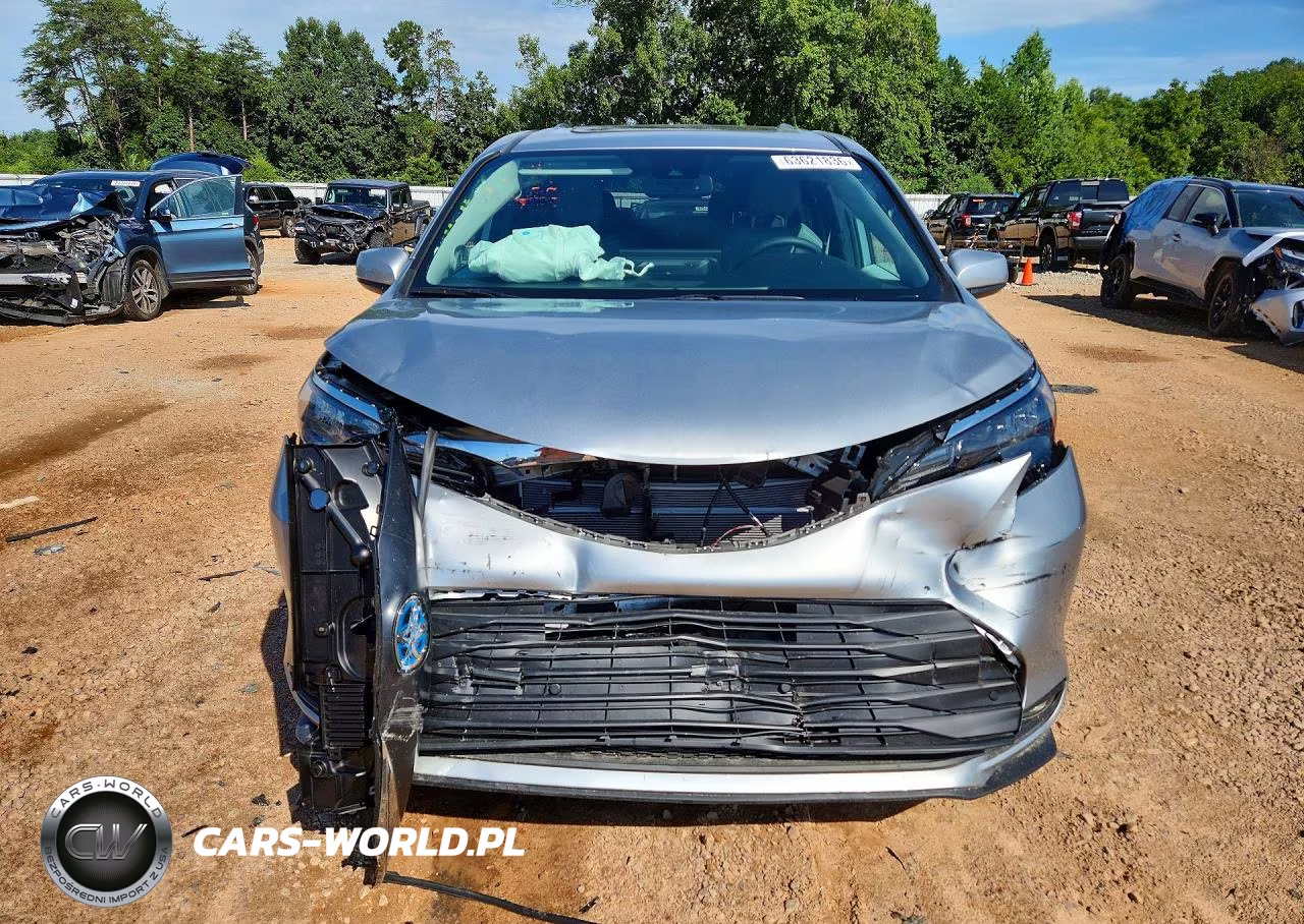 2025 Toyota Sienna Xle 7-Passenger VIN:5TDJSKFC4SS160295 - 5