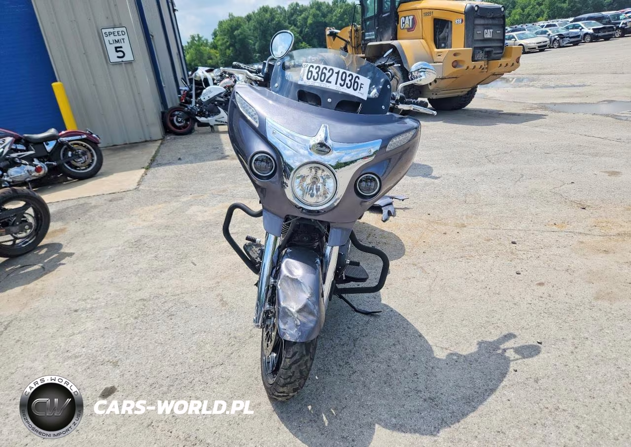2018 Indian Chieftain VIN:56KTCBAA6J3357149 - 2