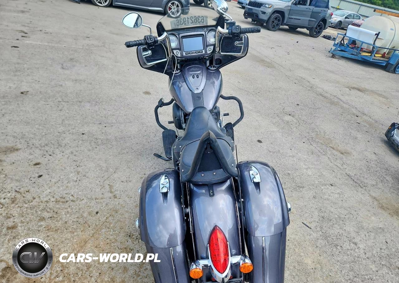 2018 Indian Chieftain VIN:56KTCBAA6J3357149 - 6