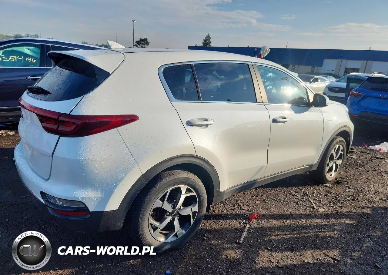 2021 Kia Sportage Lx VIN:KNDPMCACXM7943684 - 3