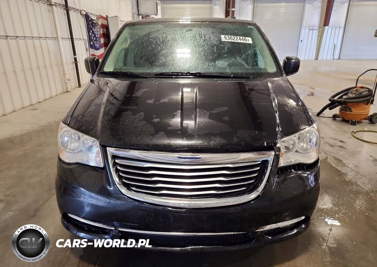 2016 Chrysler Town & Country Touring VIN:2C4RC1BG3GR289759 - 5