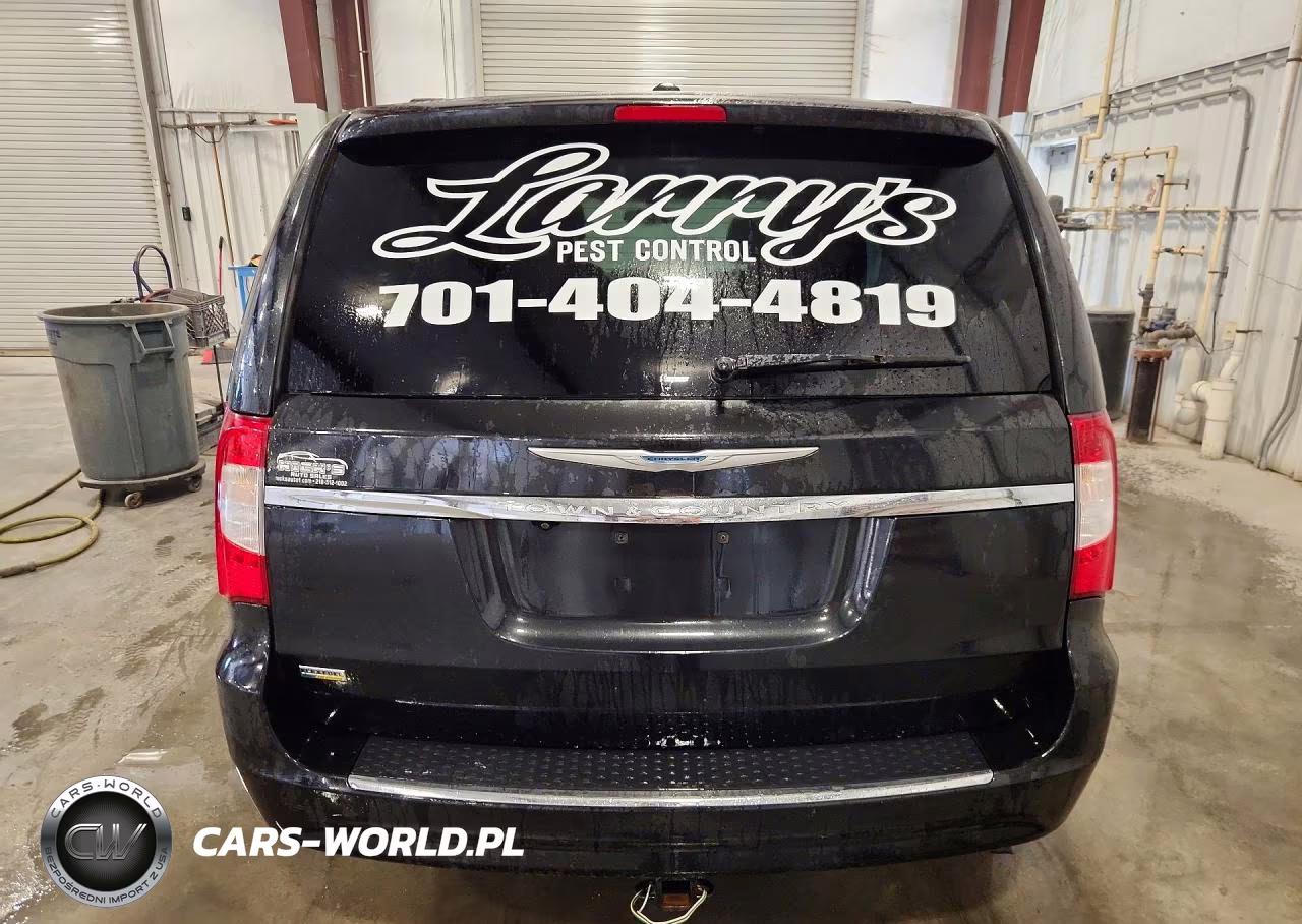 2016 Chrysler Town & Country Touring VIN:2C4RC1BG3GR289759 - 6