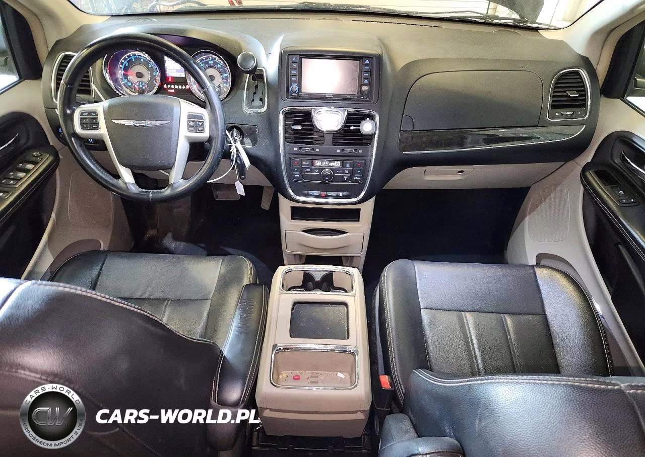 2016 Chrysler Town & Country Touring VIN:2C4RC1BG3GR289759 - 8